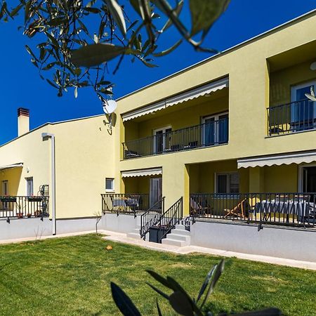 Apartments Mirjana Medulin 2 Exterior photo