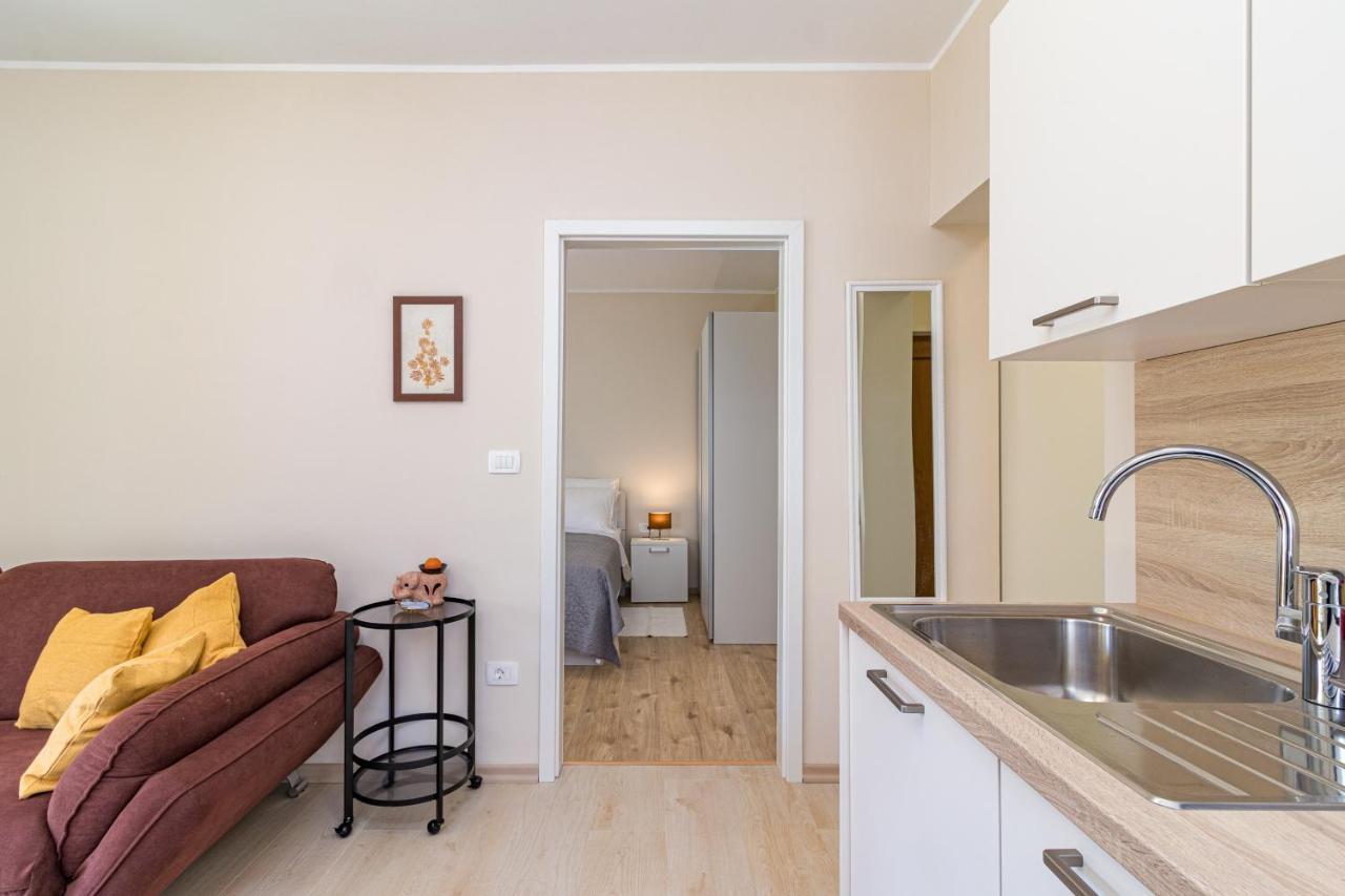 Apartments Mirjana Medulin 2 Exterior photo